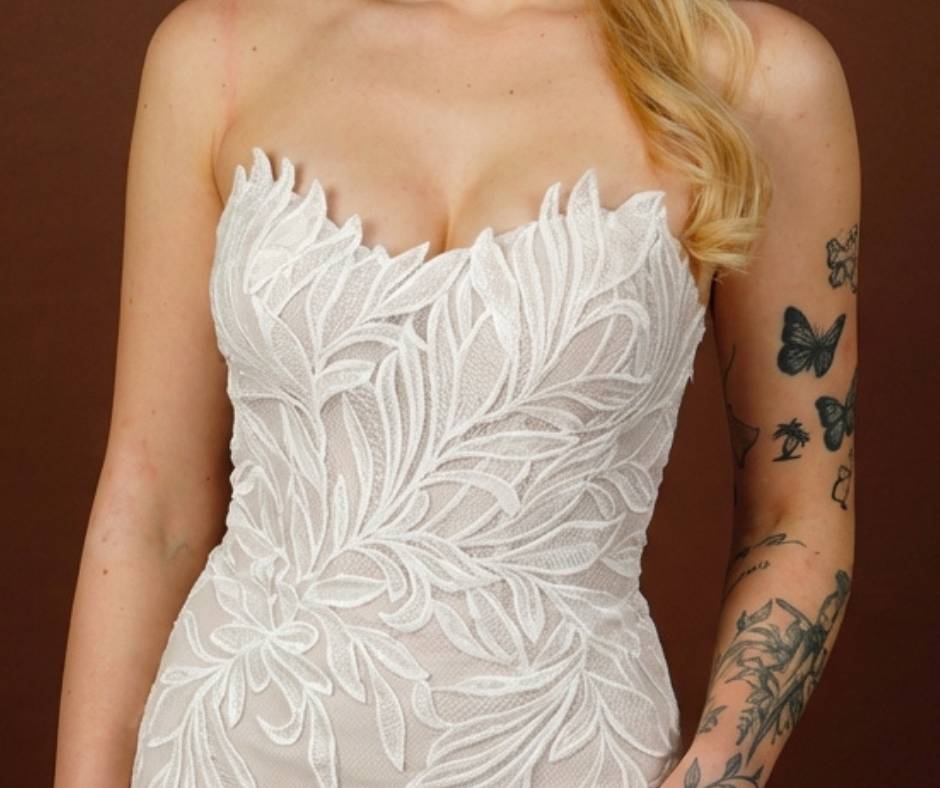 Detail materiálu svatebních šatů